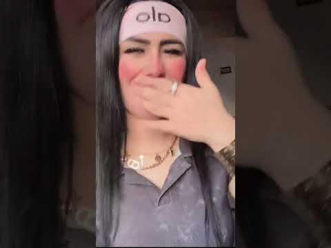 اجمل اداء على اغنيه ههه ههه انا اتسيط وانت لا