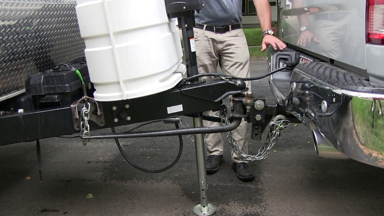 backing up travel trailer with weight distribution hitch