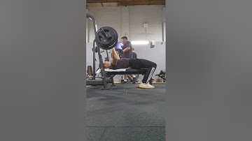 Tryna Work on Leg Drive for my Bench Press || 90kg #gym #gymprogress #benchpress #legdrive