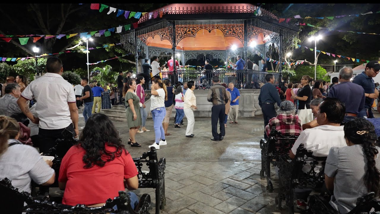 Parque Jardin de la Marimba, Baile del Miercoles 1 de Octubre del 2025