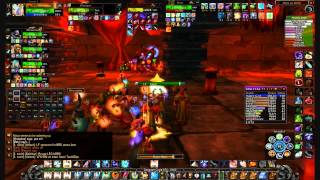 Crucial vs Broodlord Lashlayer (Feenix private server)