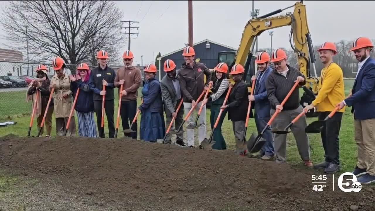 Browns, Garfield Heights break ground on new high school football field ...