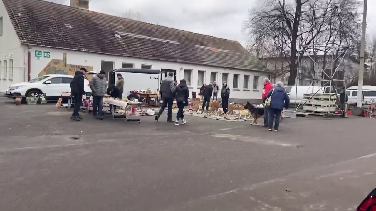 เที่ยวตลาดนัดของเก่า Flohmarkt Agra Messepark Markkleeberg ที่เมือง Leipzig | ชีวิตในเยอรมัน