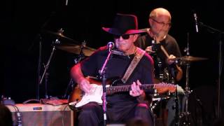 Tony Joe White - Rain Crow chords