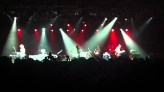AMY MEREDITH - pick up your tricks (live with Jessie J)