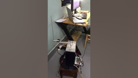 con lắc ngược quay đứng yên tại chỗ (rotary inverted pendulum control)