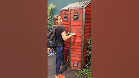 Rob hunts Rosie in real life Dead by Daylight