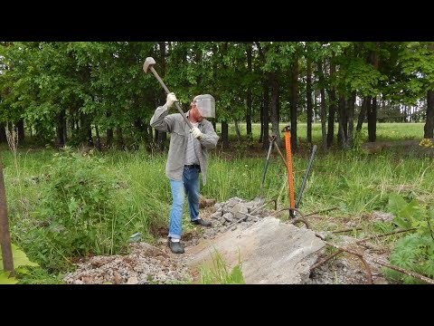 Видео: Как се разбива бетонен под?