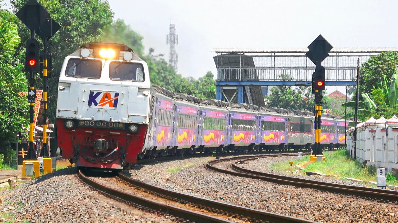 KERETA API PANJANG‼️ MENEMUKAN 27 KERETA API DI STASIUN CIREBON