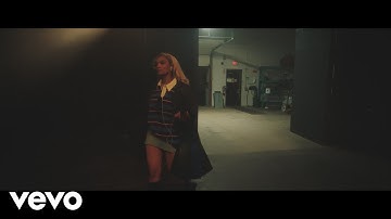 Liza - Doomed From The Start, a visual
