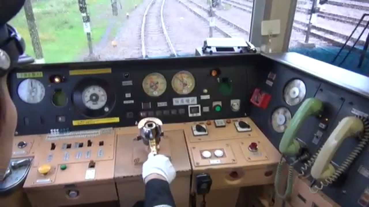 福岡市地下鉄　姪浜車両基地　1000N系車両出庫点検