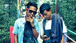 Buka paha tinggi vs sahabat