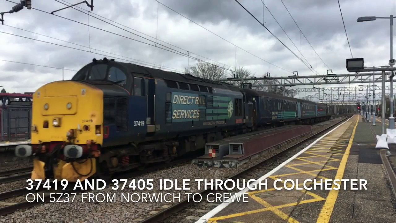 DRS 37419 and 37405 idle through Colchester on 5Z37 hauling the 'short