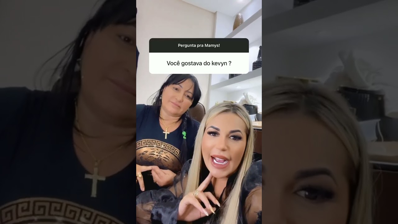 Deolane e sua mãe respondem algumas perguntas