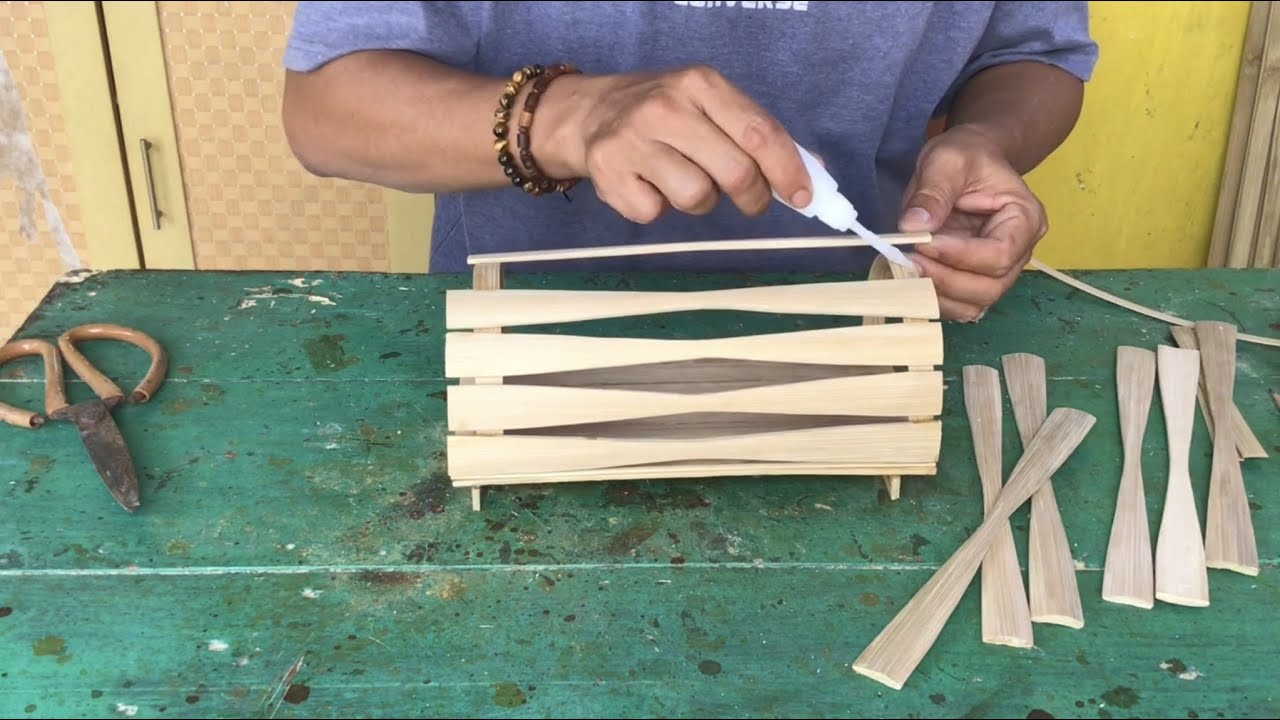 Proses dan Cara Membuat Lampu Hias Minimalis bahan dari Bambu ~ Kerajinan Lampu Hias Bambu