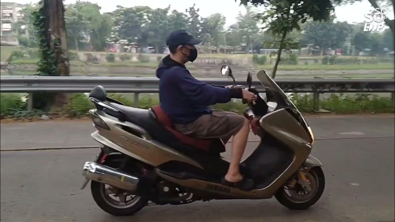 Yamaha majesty 125 5CA - remove, replace, clean the secondary clutch