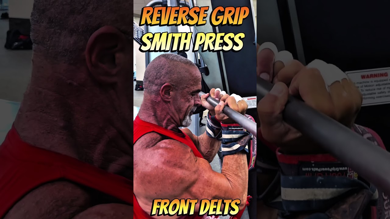 WHAT IS GOING ON HERE? #WORKOUT #motivation #SHOULDERS #exercise #???