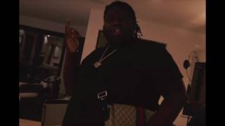 YOUNG CHOP - MESSENGER BAG