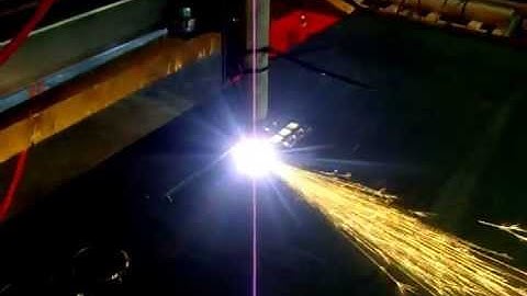 Lightning CNC M4 Plasma Table Cutting Guitar out of 3/16 steel