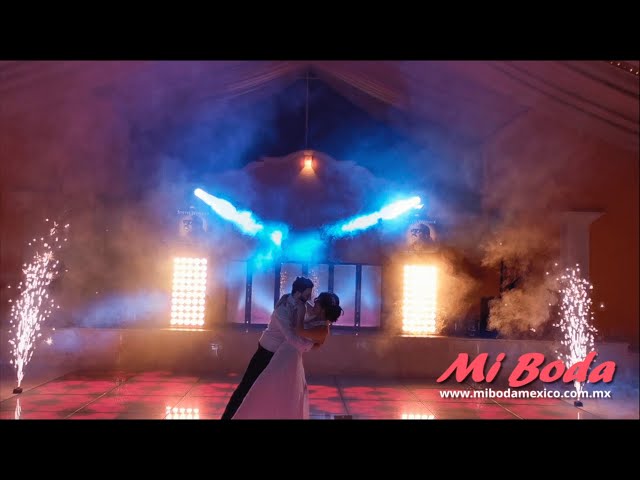 Vals de novios y familiar durante boda en Rancho Cuernavaca | Mi Boda México