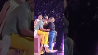 Senores romeosantos carga gordita ♥️ de 400 libras