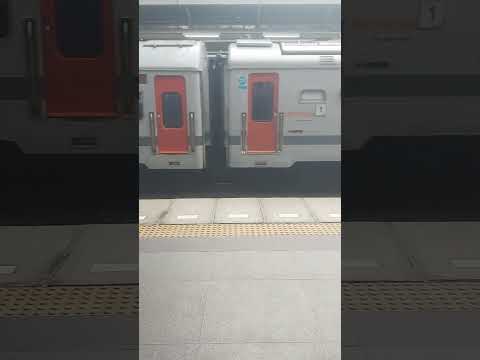 KA DHARMAWANGSA EKSPRES TUJUAN PASAR TURI MASUK JALUR 4 STASIUM JATINEGARA (6/3/26)