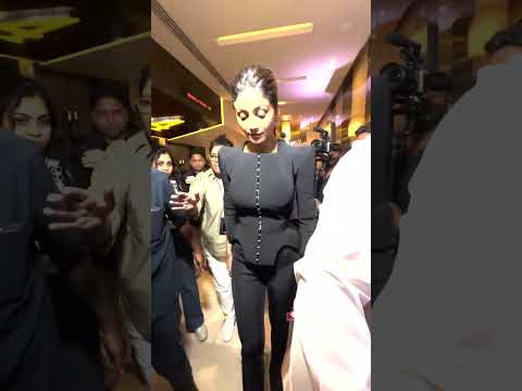 Shilpa Shetty Grand Entry At Indian Police Force Trailer Launch #shorts