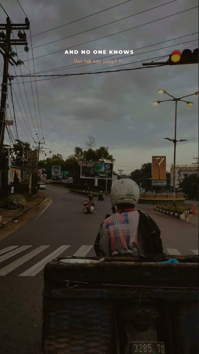 ||STORY WHATSAPP||LIRIK LAGU VIRAL||🎶DJ BE WITH YOU🎶•#storywa#liriklagu#aestheticstatus#comment#like
