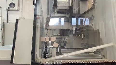 Used SCM Record 200 R Wood CNC machining centre - 5 Axis