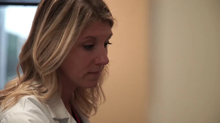 Dr Julie Boll