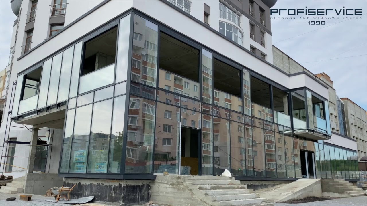 Автоматическая вертикально-подъёмная 