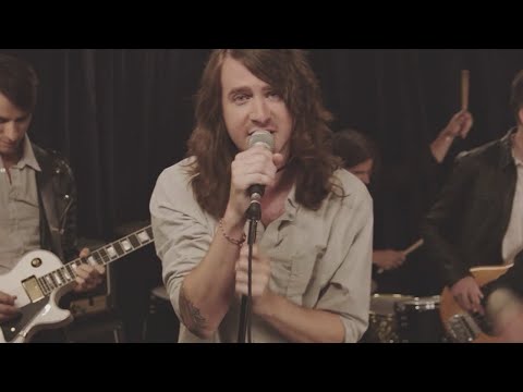 Mayday Parade - Bad At Love (Official Music Video)