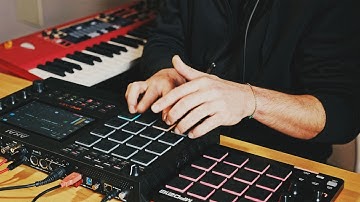 Akai MPC Live 2 – Free Drumkit + Finger Drumming Tutorial #2