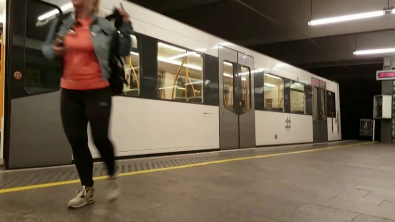 Oslo Metro T-bane MX3000 Jernbanetorget part 1