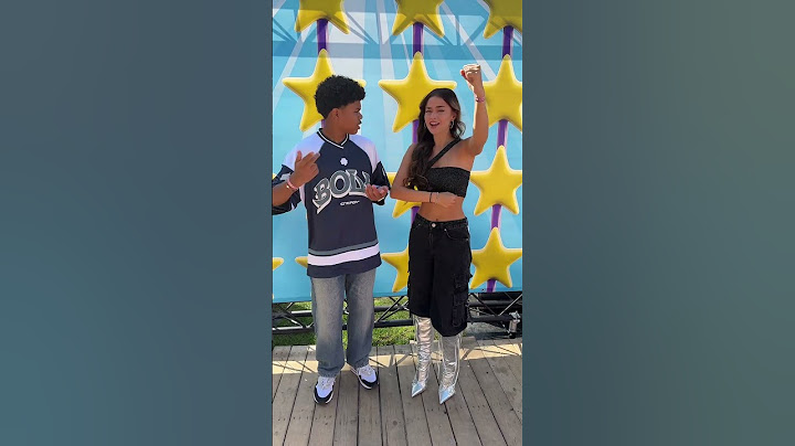Stefania gaat los op het nummer Ratata van DJ La Fuente