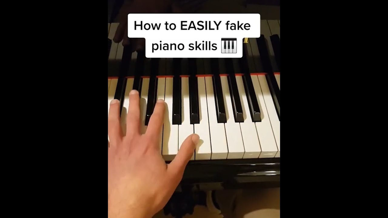 How to FAKE piano skills - YouTube