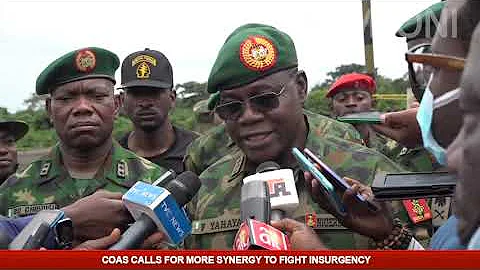 Chief of Army Staff Faruk Yahaya in Ibadan,  Calls for Synergy Among Security Agencies
