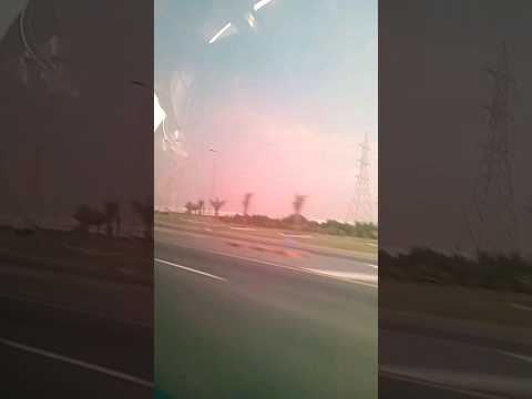 ليه يا سنين تكسرى الحلم فينا