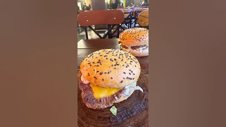 Ranchers beef burgers #beefburger #beefburgers #ranchers #rawalpindi #foodshorts