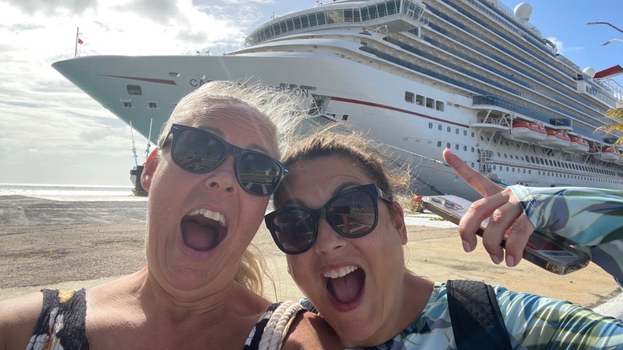 Cruiseday Tuesday Live from the Carnival Horizon!! Girls' cruise!