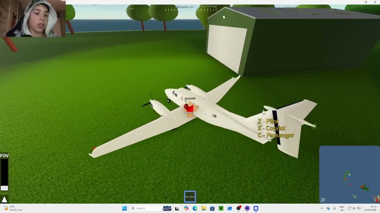 Flying in PTFS.#plane #plen #aviation #cool #ptfs#viral#funny#roblox
