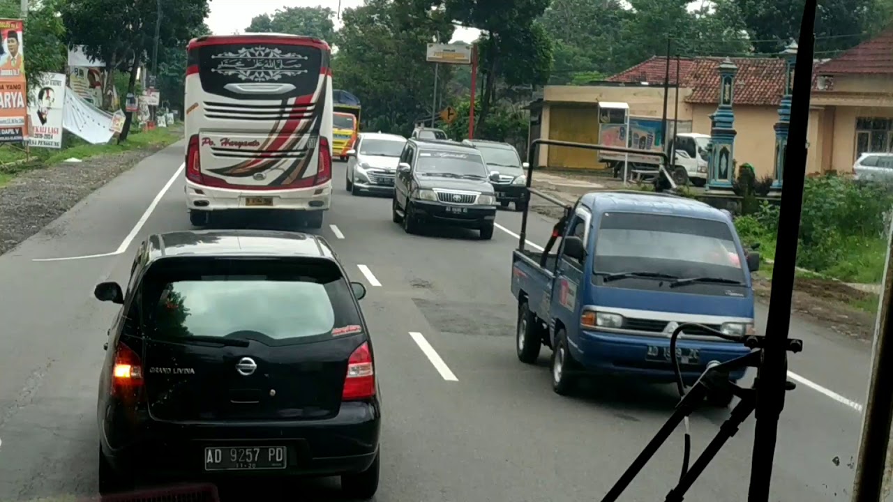 Detik-detik PO Haryanto di Blong sama Sugeng Rahayu Patas Semarangan