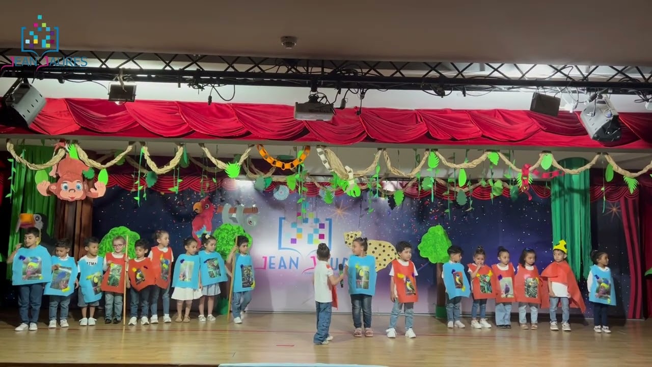 FETE DE FIN D'ANNEE MOYENNE SECTION B GROUPE SCOLAIRE JEAN JAURES