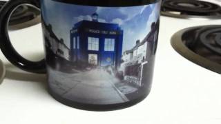 Doctor who Tardis disappearing mug [HD]
