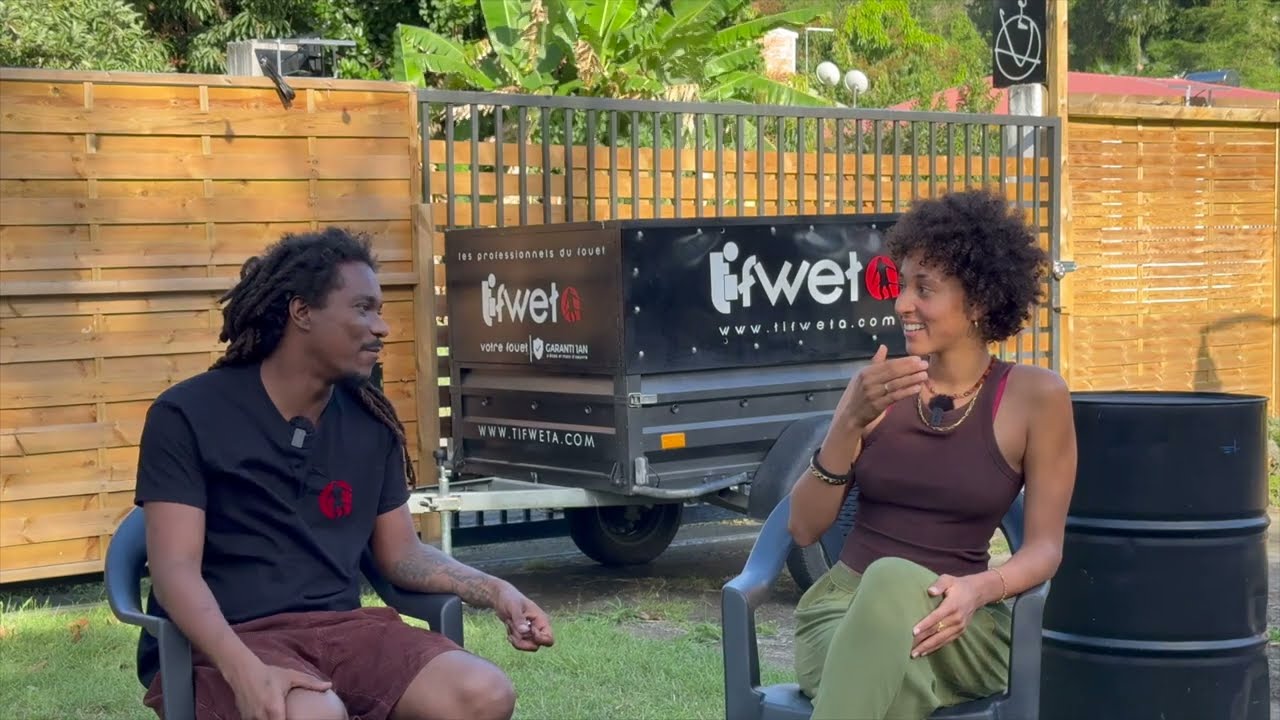 L'HISTOIRE DU FOUET AU CARNAVAL ( j'apprends à péter le fouet ) ft Ti Fwéta