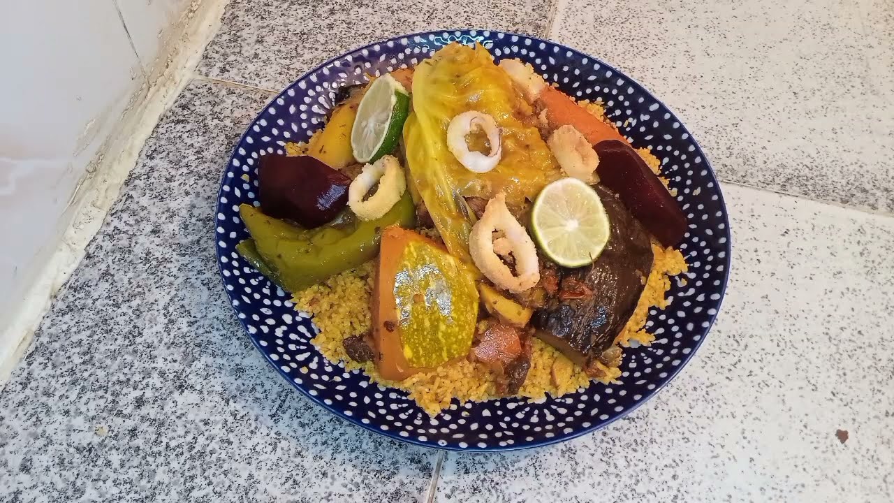 اكلة صحراوية هي مارو ،🦈🦈🦈🦈والحوت  مارو هو 💢الروز 💢،،💯💯💯💯🍋🍋🍋🍋