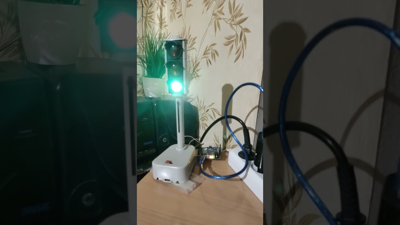 Old Soviet toy on Arduino Старая Советская игрушка на Ардуино