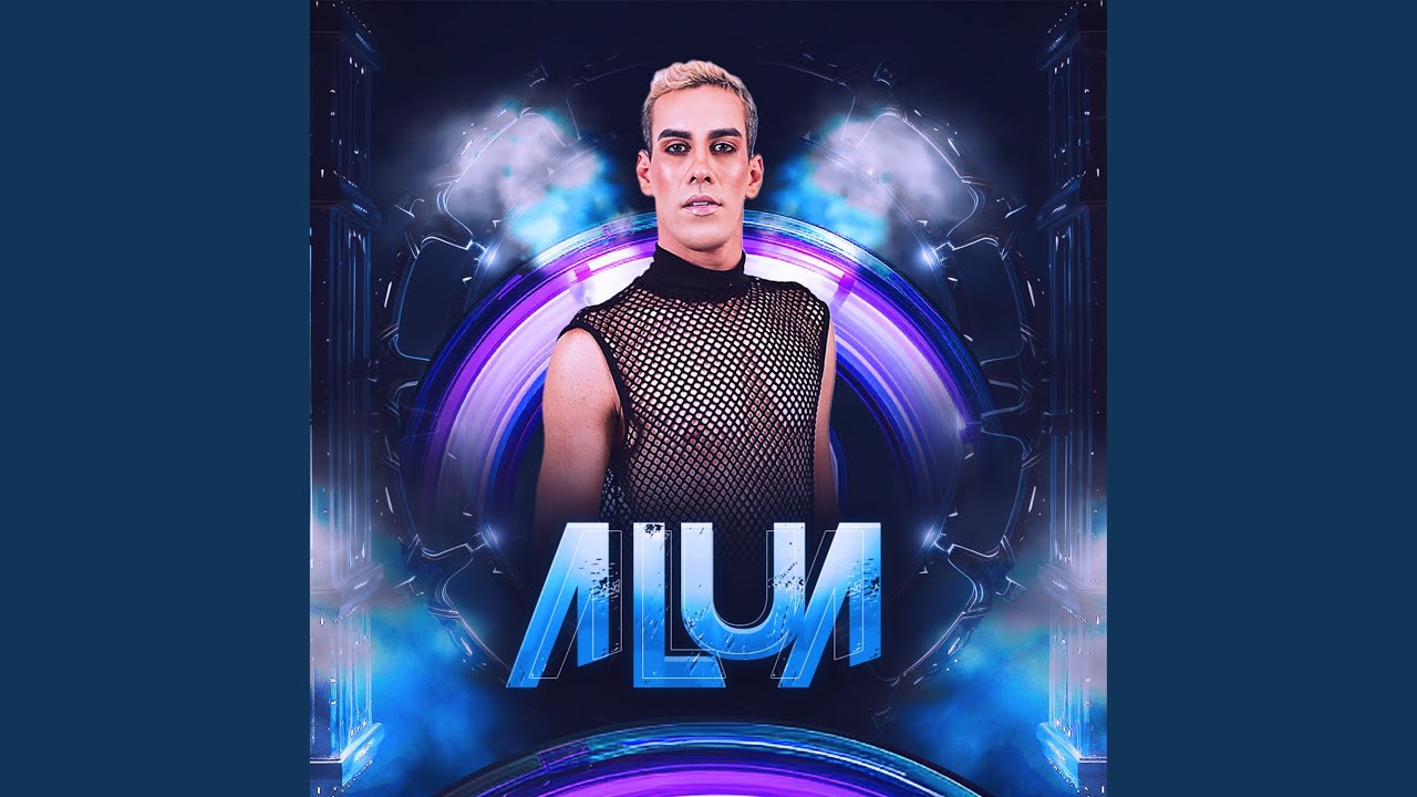 A Lua - YouTube