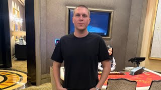 Cody plays live blackjack at Venetian Las Vegas 