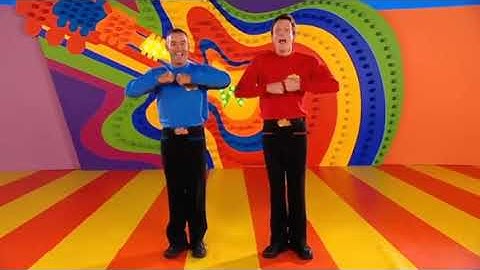 The Wiggles- Bucket of Dew/Paddy Condon from Cobar 2006 Intro